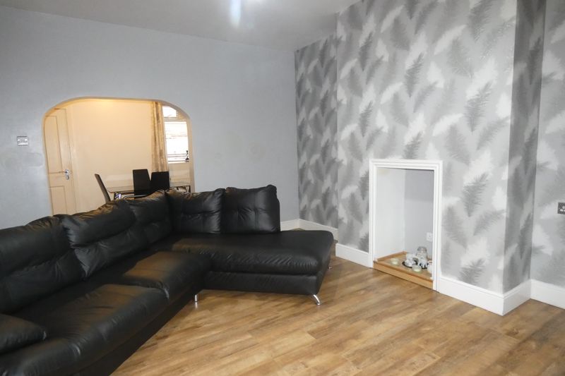 Lounge/Dining Room- click for photo gallery